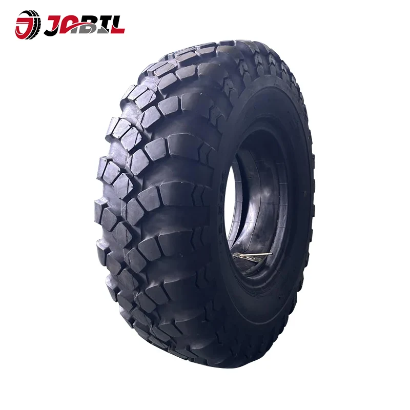 Vojenské pneumatiky