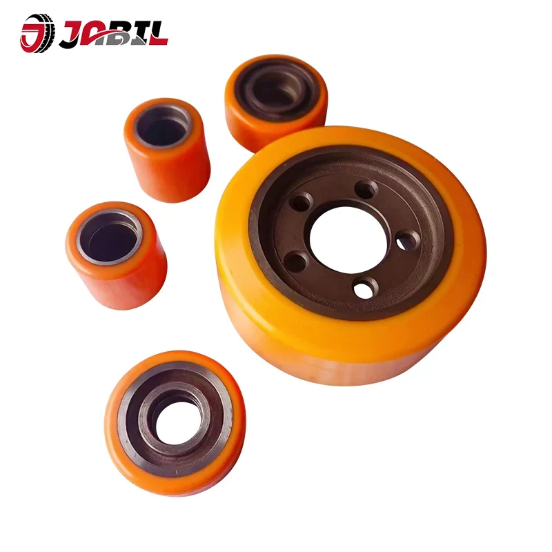 Polyuretanové pevné pneumatiky